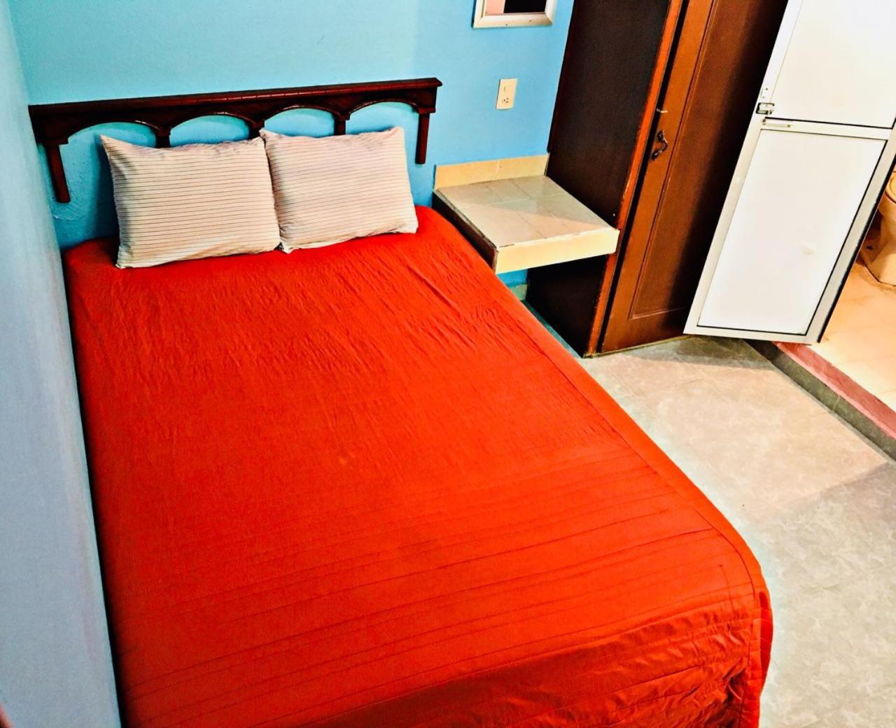 Hotel Los Arcos Pénjamo 外观 照片