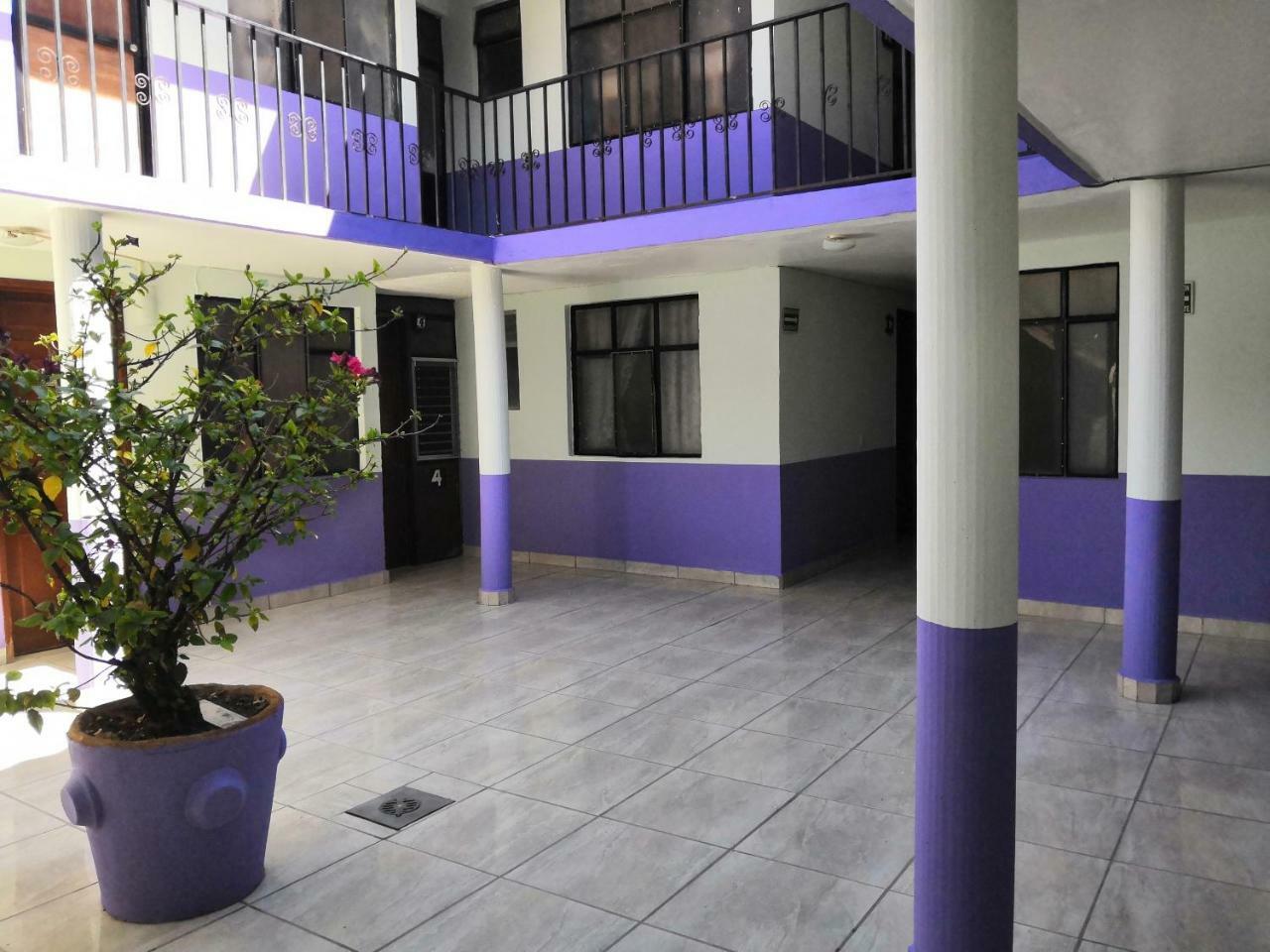 Hotel Los Arcos Pénjamo 外观 照片